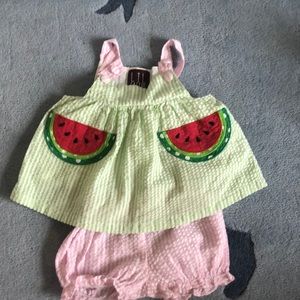 Little girl match set